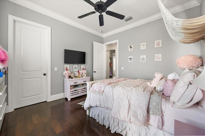 Image No.45-4 Bed Property for sale