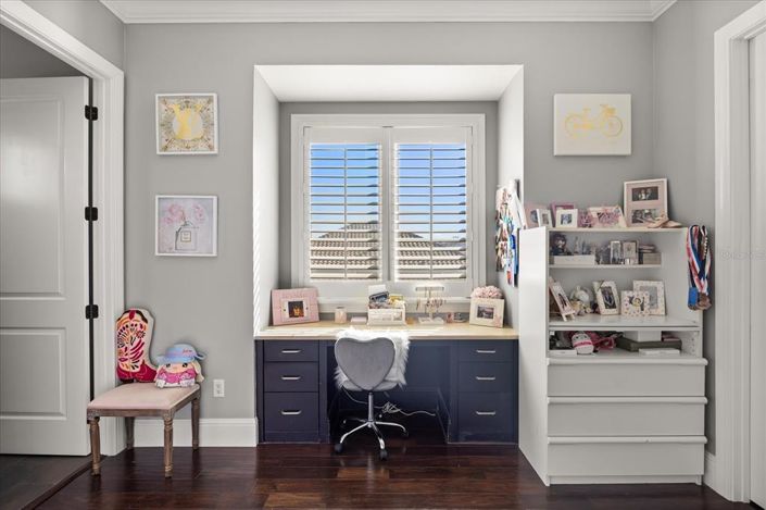 Image No.48-4 Bed Property for sale