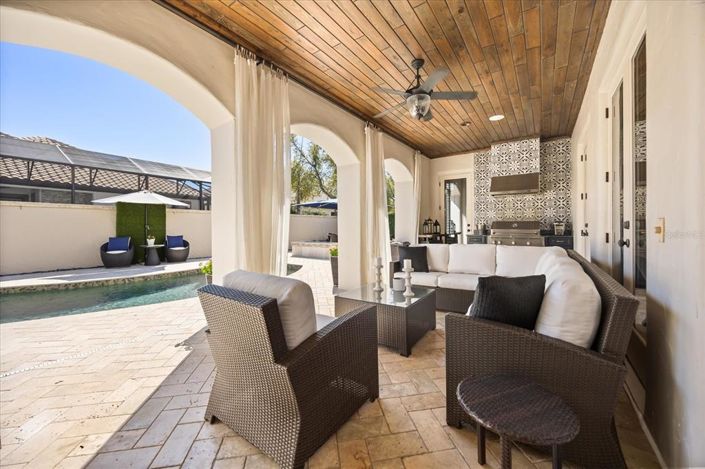 Image No.49-4 Bed Property for sale