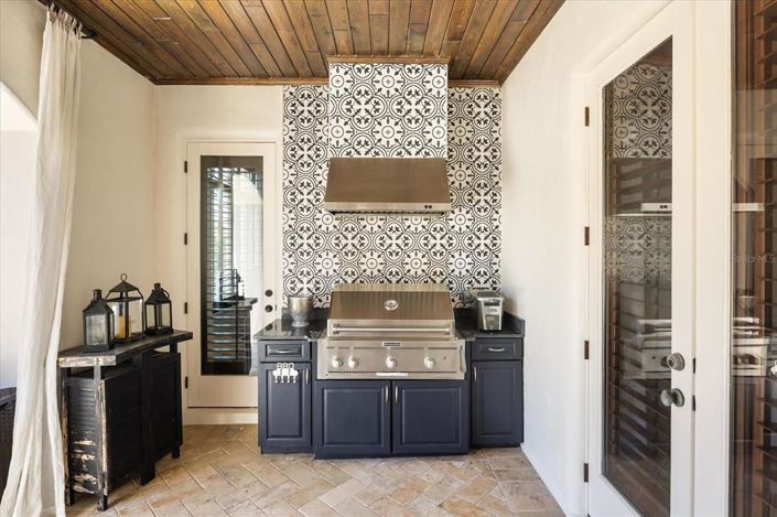 Image No.52-4 Bed Property for sale