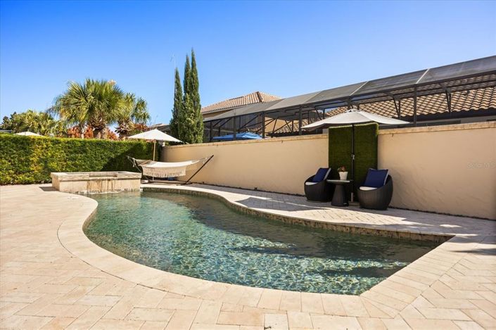 Image No.57-4 Bed Property for sale