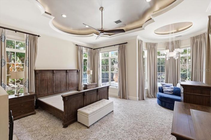 Image No.11-3 Bed Property for sale