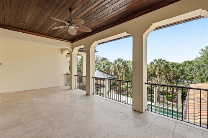 Image No.20-3 Bed Property for sale