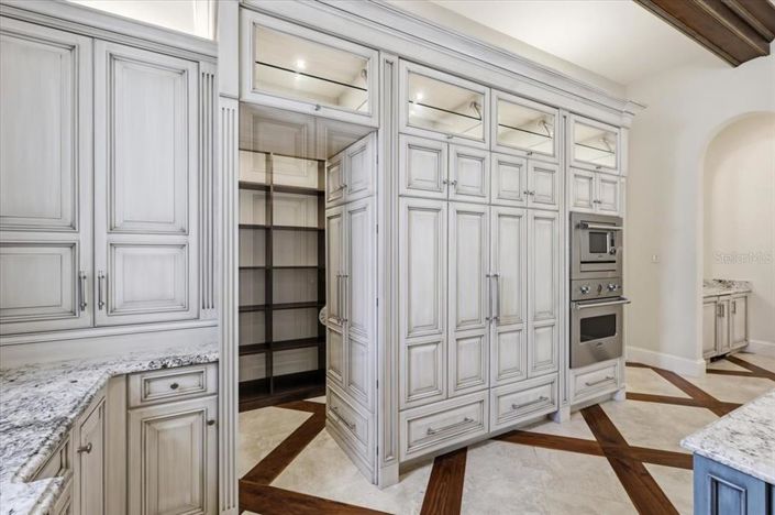 Image No.7-3 Bed Property for sale