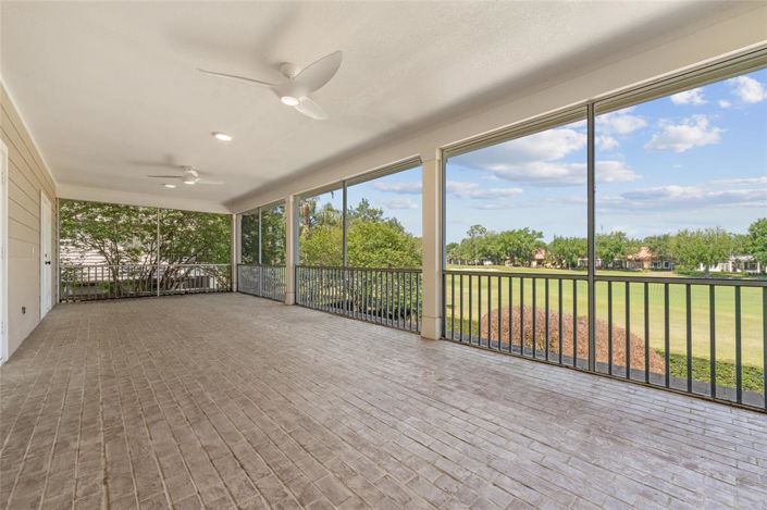 Image No.28-4 Bed Property for sale