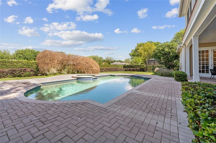 Image No.41-4 Bed Property for sale