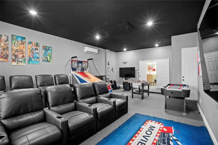 Image No.24-5 Bed Property for sale