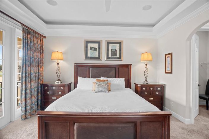 Image No.27-5 Bed Property for sale