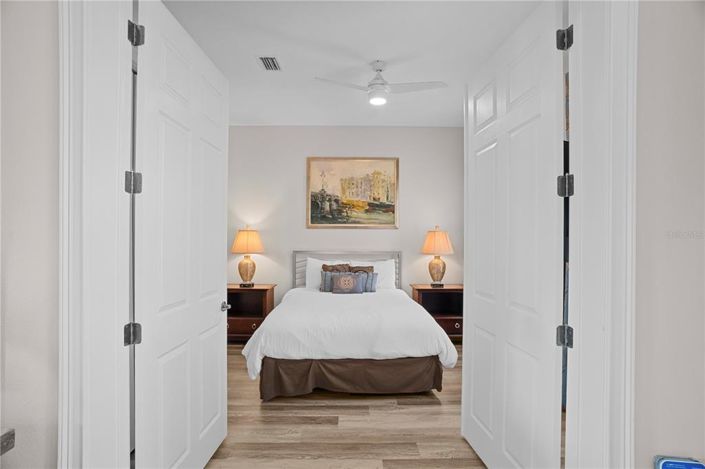 Image No.33-5 Bed Property for sale