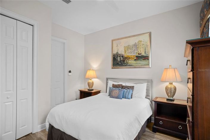 Image No.35-5 Bed Property for sale