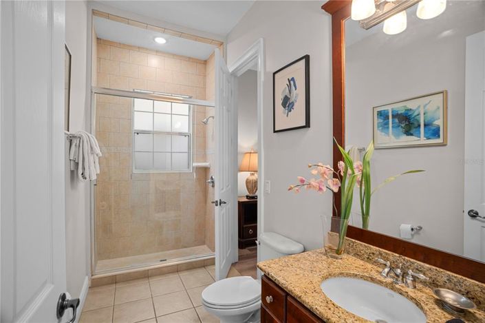 Image No.36-5 Bed Property for sale