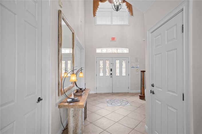 Image No.4-5 Bed Property for sale