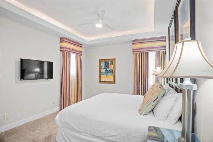 Image No.42-5 Bed Property for sale