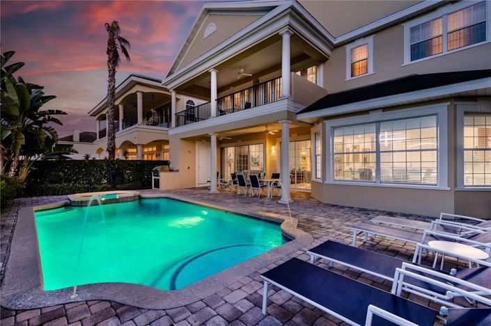 Image No.52-5 Bed Property for sale