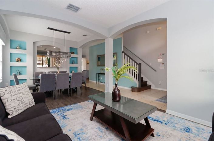 Image No.11-6 Bed Property for sale