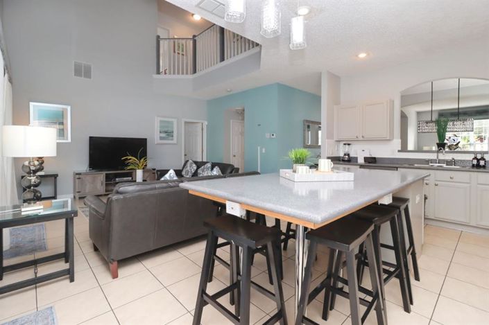 Image No.16-6 Bed Property for sale