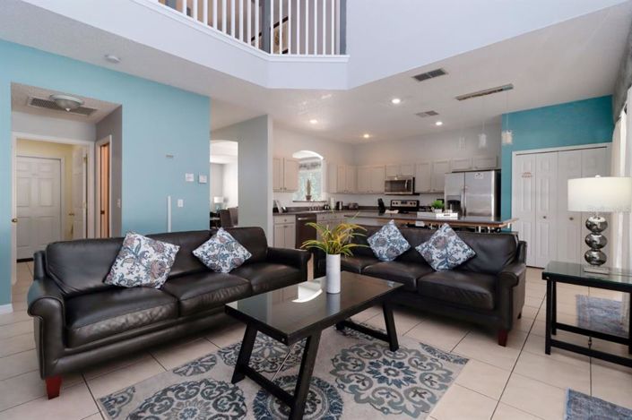 Image No.3-6 Bed Property for sale