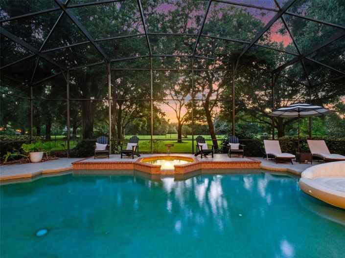 Image No.32-6 Bed Property for sale