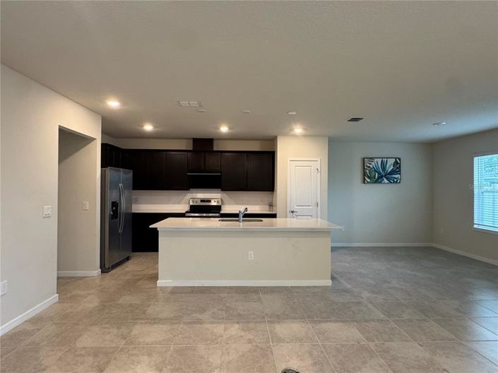 Image No.3-4 Bed Property for sale