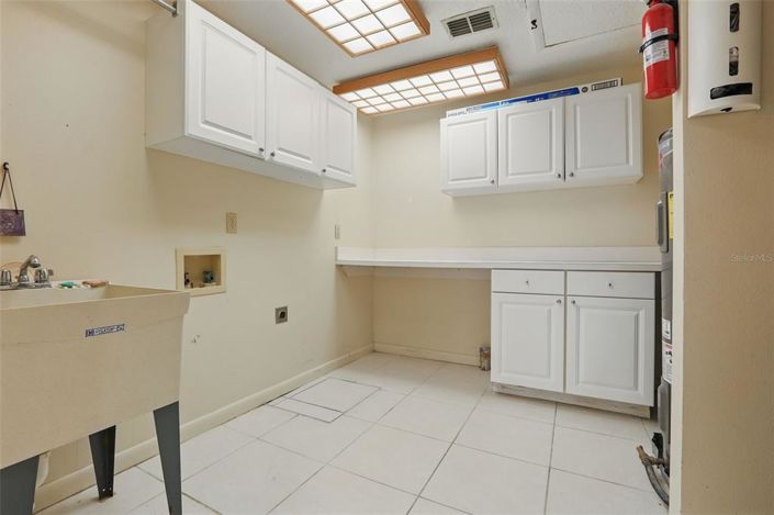 Image No.30-3 Bed Property for sale