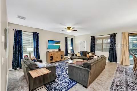 Image No.5-7 Bed Property for sale