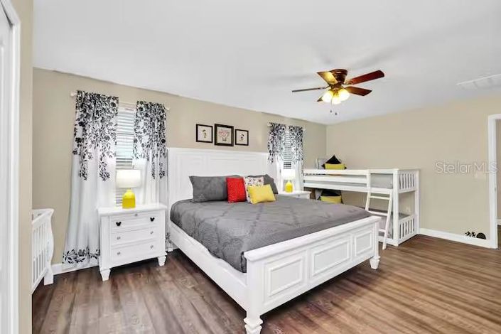 Image No.7-7 Bed Property for sale