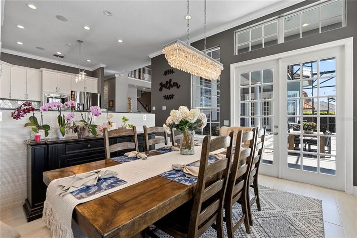 Image No.11-6 Bed Property for sale