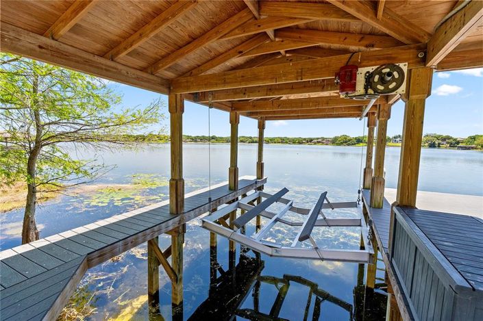 Image No.52-6 Bed Property for sale