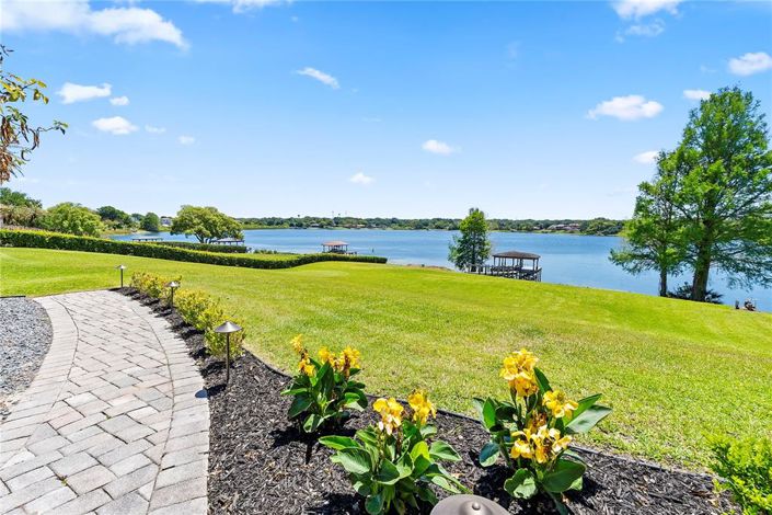 Image No.53-6 Bed Property for sale