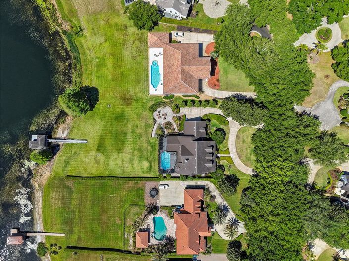 Image No.57-6 Bed Property for sale