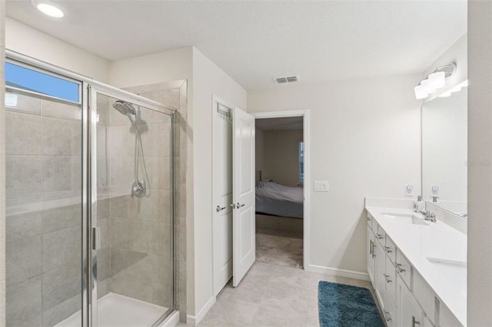 Image No.23-5 Bed Property for sale