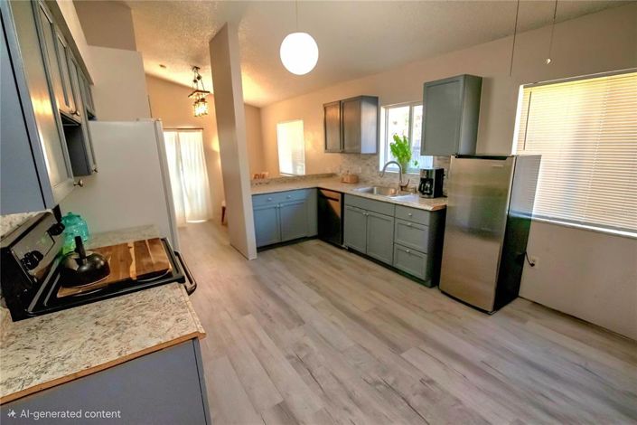 Image No.11-3 Bed Property for sale