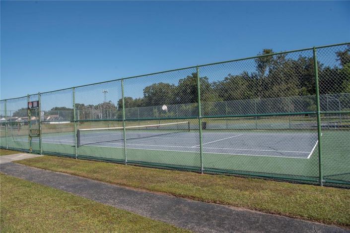 Image No.20-3 Bed Property for sale