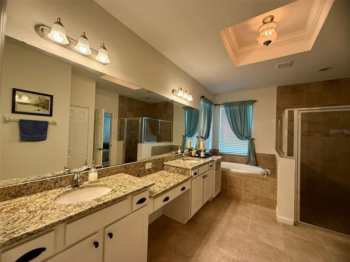 Image No.38-Propriété de 3 chambres à vendre à Clermont