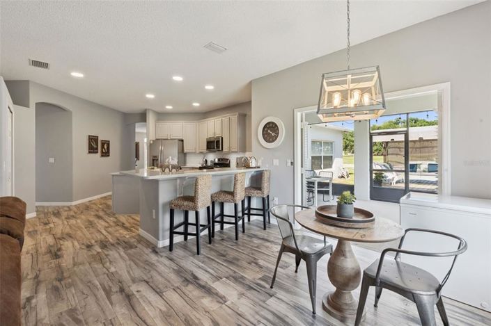 Image No.9-3 Bed Property for sale