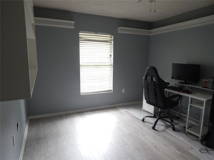 Image No.16-4 Bed Property for sale