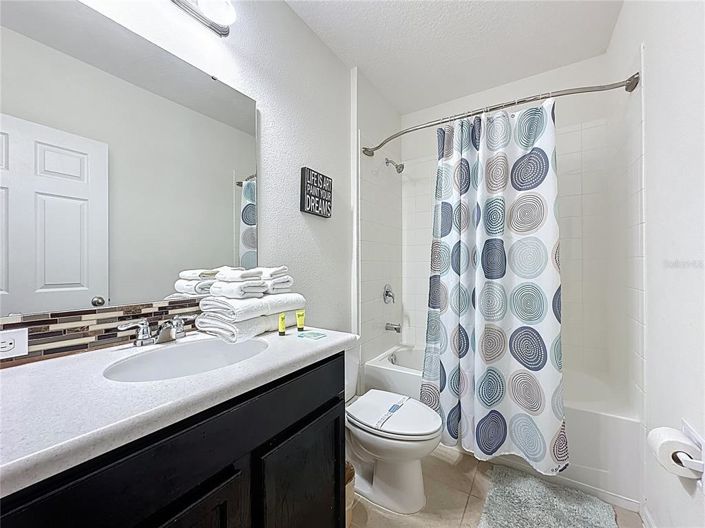 Image No.45-4 Bed Property for sale