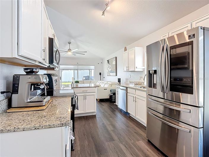 Image No.23-3 Bed Property for sale