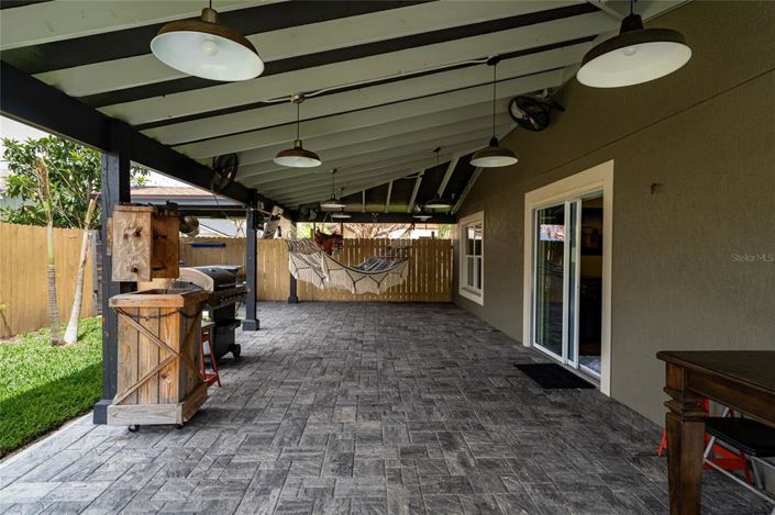 Image No.27-3 Bed Property for sale