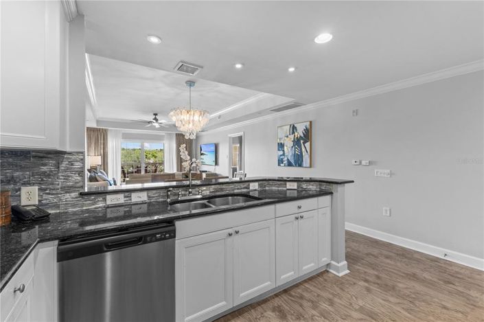 Image No.11-3 Bed Property for sale