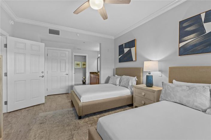 Image No.17-3 Bed Property for sale