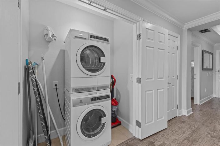 Image No.25-3 Bed Property for sale