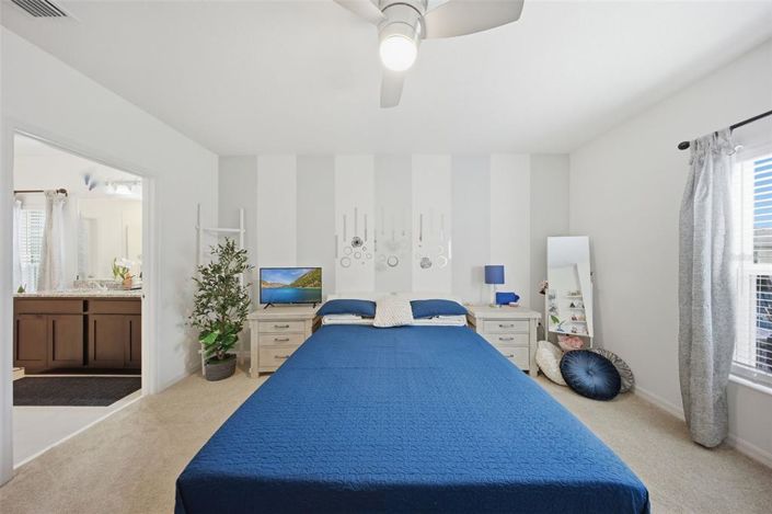 Image No.20-4 Bed Property for sale