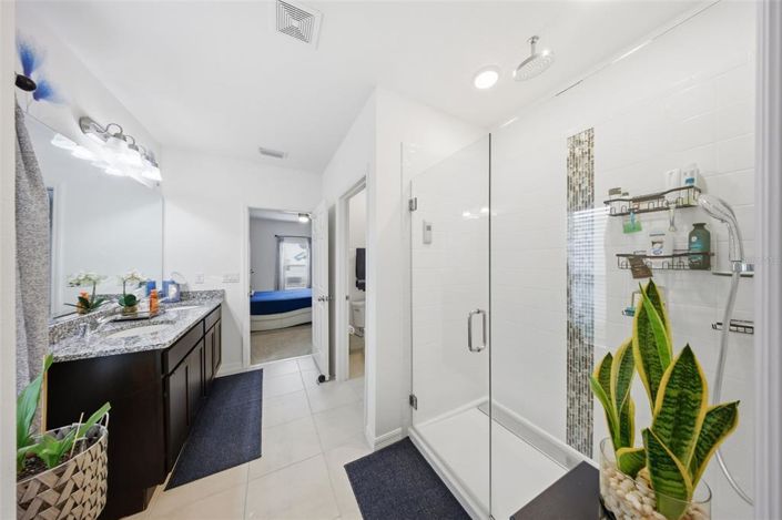 Image No.24-4 Bed Property for sale