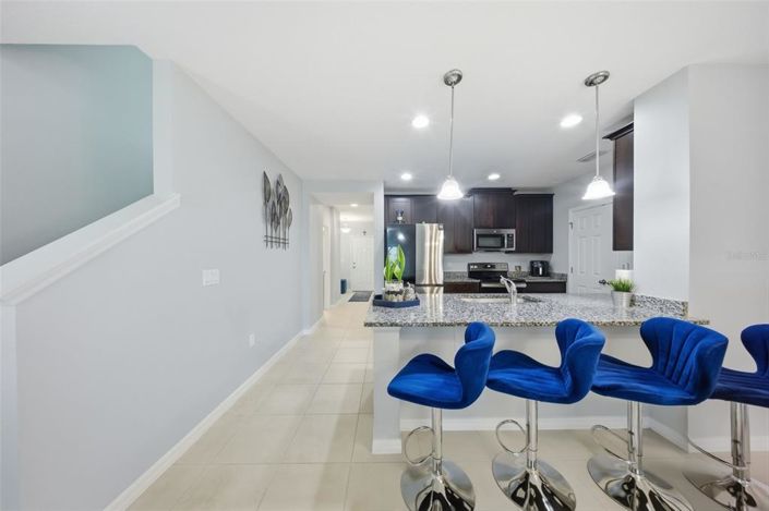 Image No.5-4 Bed Property for sale