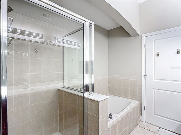 Image No.22-3 Bed Property for sale