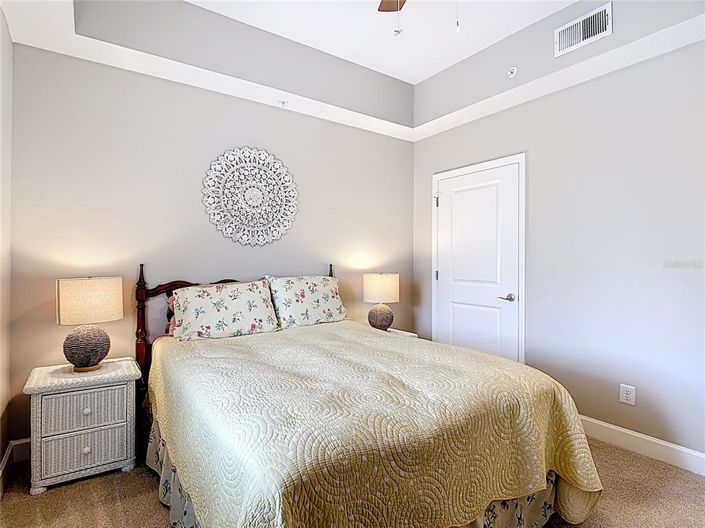 Image No.24-3 Bed Property for sale