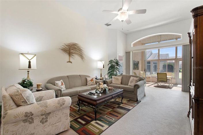 Image No.16-3 Bed Property for sale