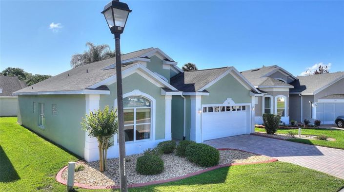 Image No.28-3 Bed Property for sale