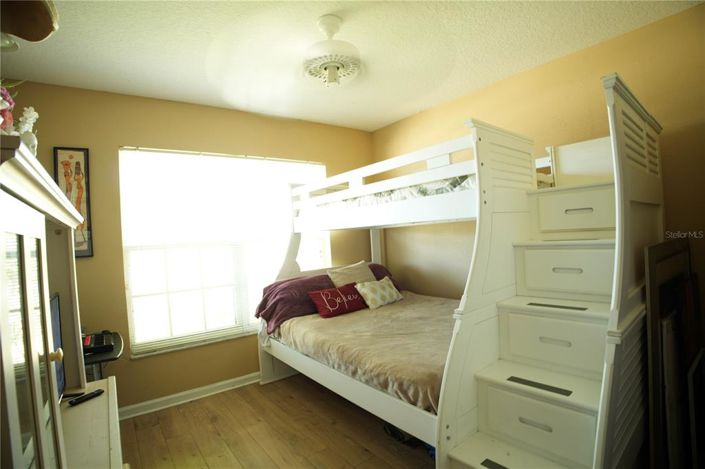 Image No.16-Propriété de 4 chambres à vendre à Clermont